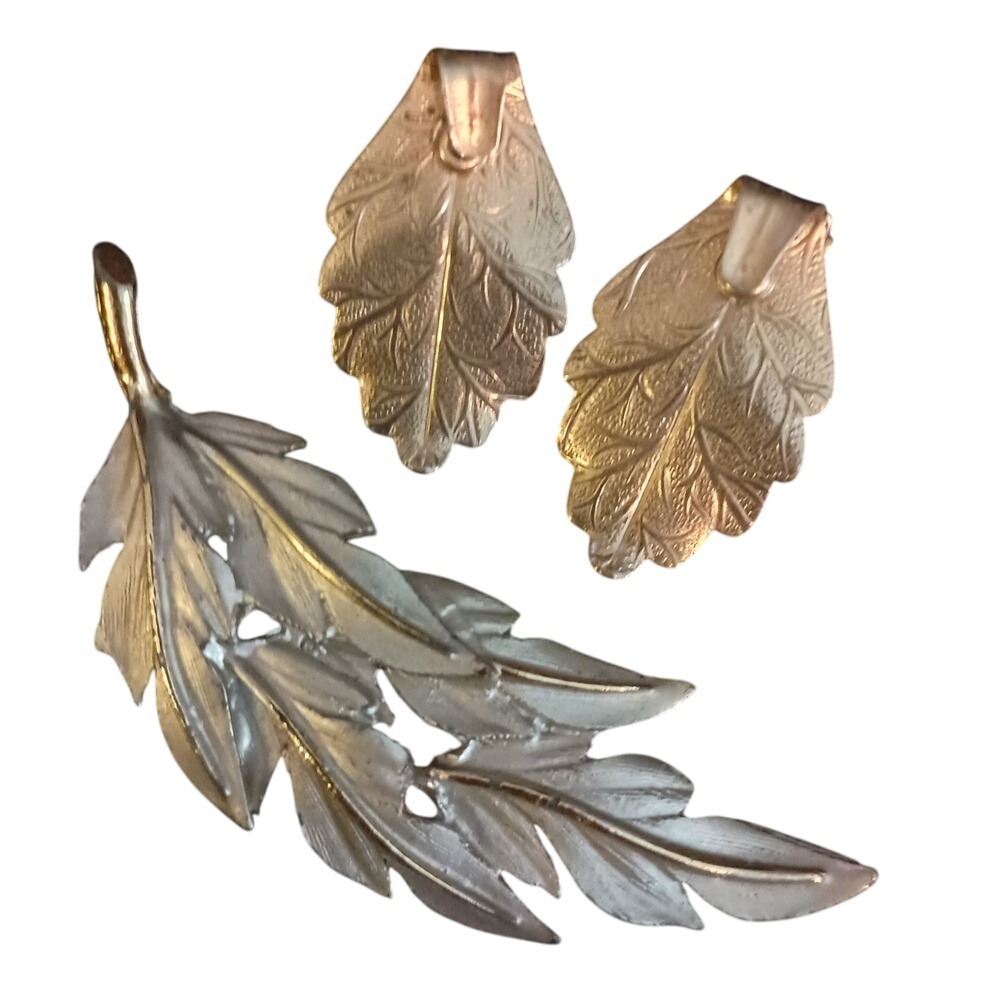 Silver Leaves Broach and clip on Earrings Vintage SKUJ062